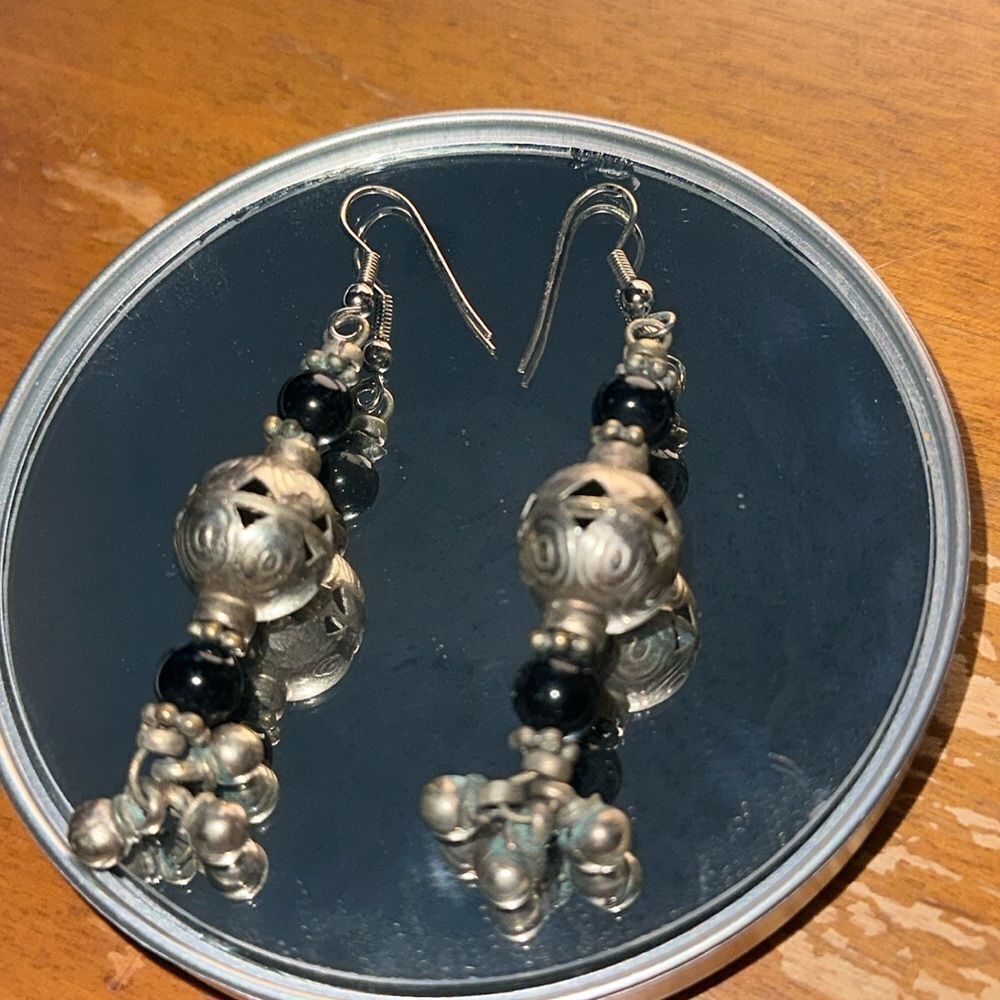 Vintage Long silver & black bead boho festival drop wire earrings